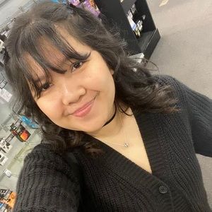 Meet your Posher, Eka